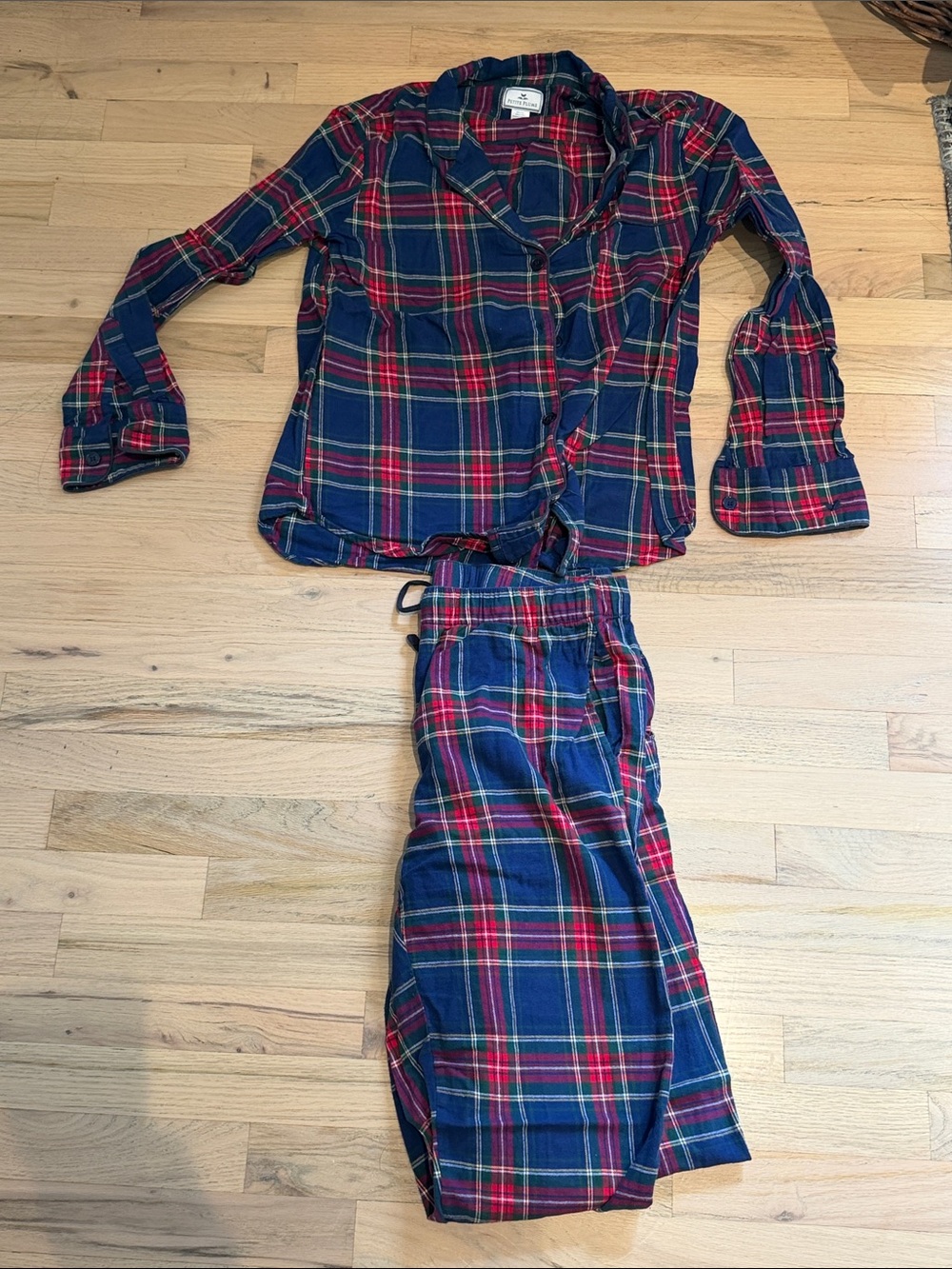 Petite plume Flannel Plaid Pajama Set - Navy & Red